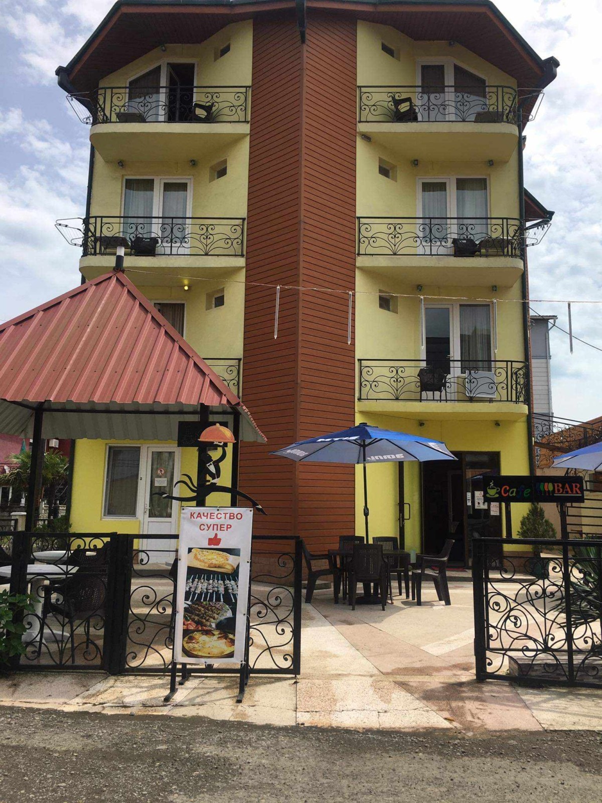 45335fe7-83ab-4b91-8427-7fadb8264cce Hotel for sale