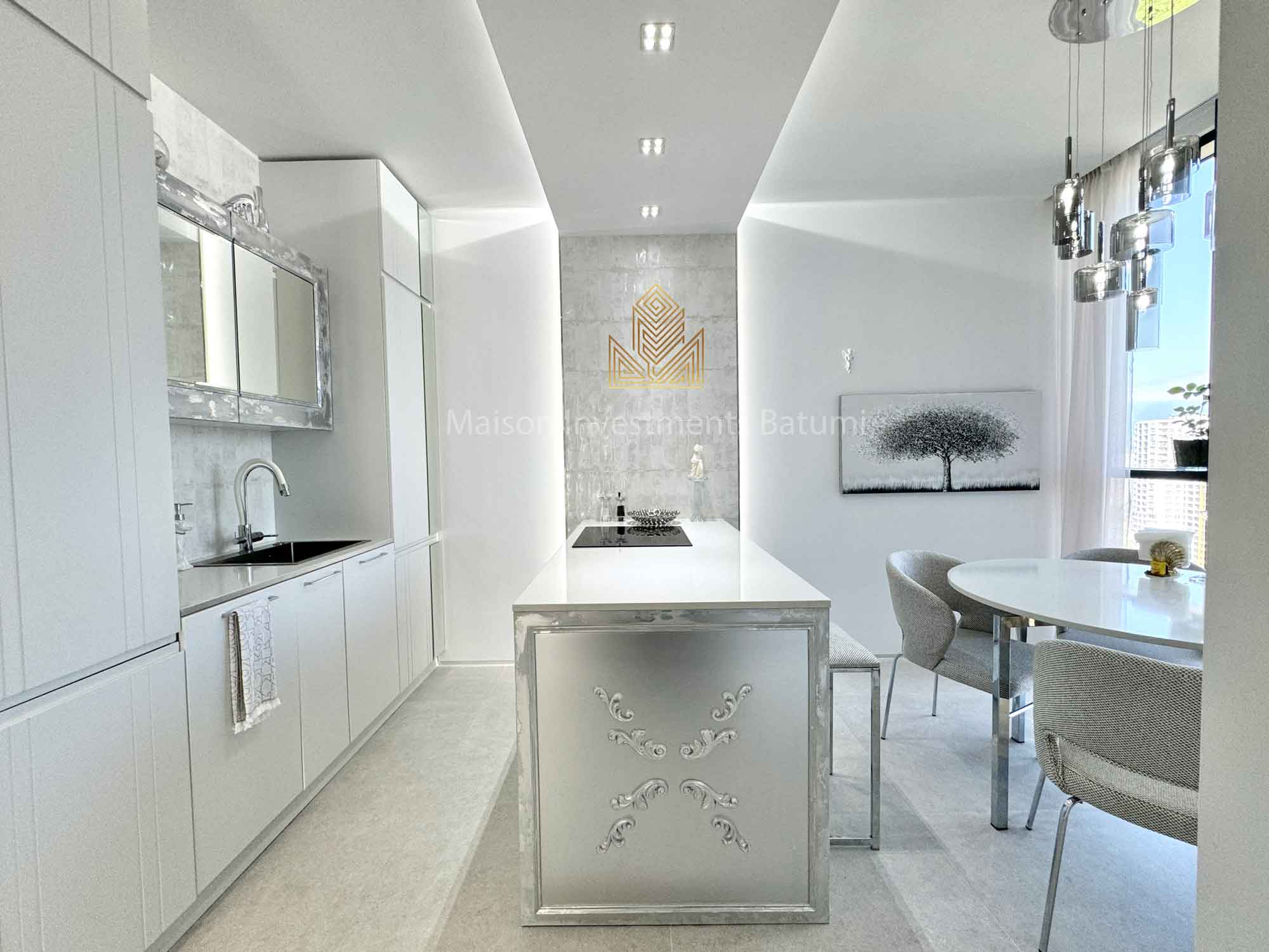 Luxury 2+1 for sale in Intourist Residence