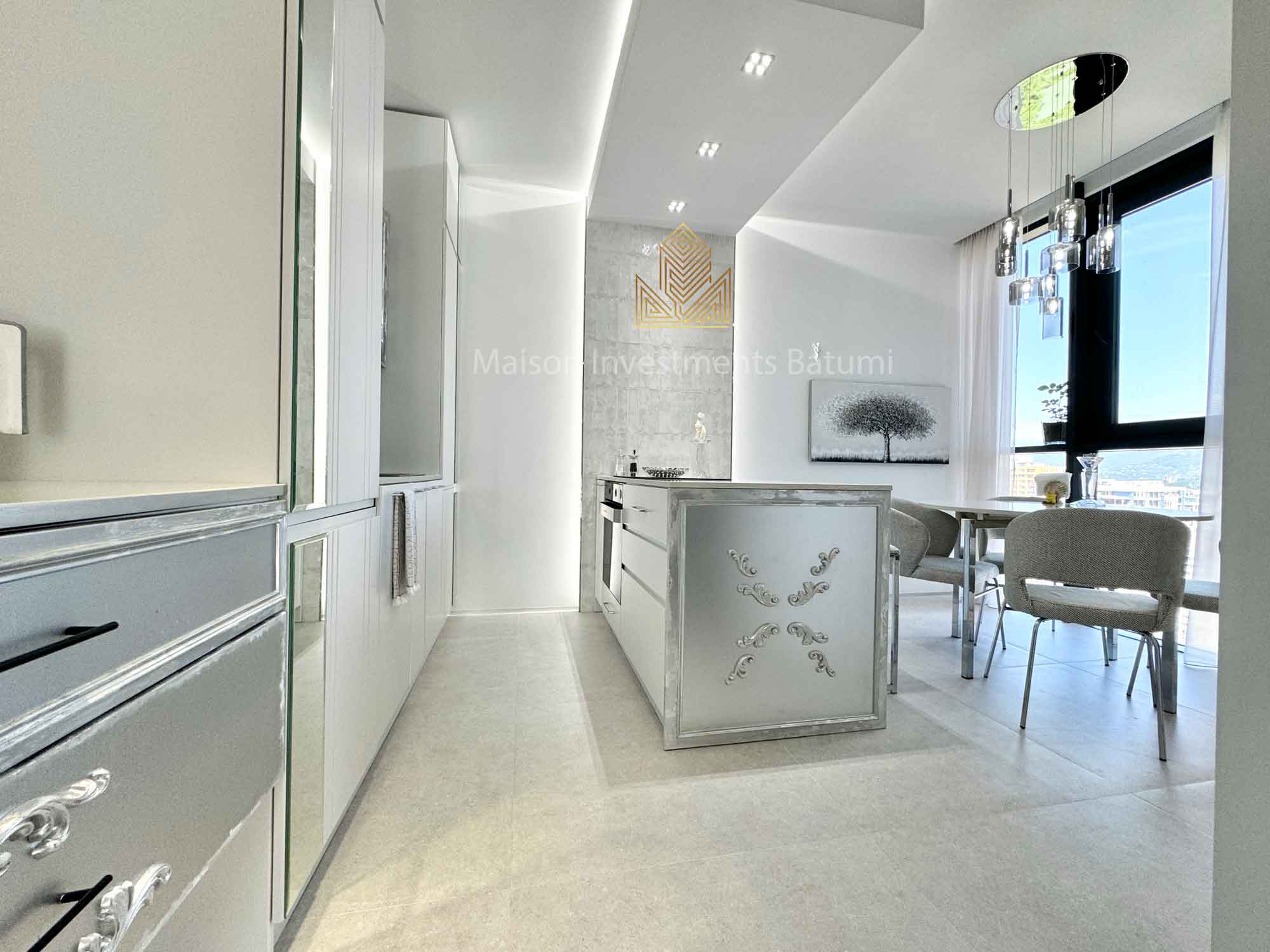 Luxury 2+1 for sale in Intourist Residence