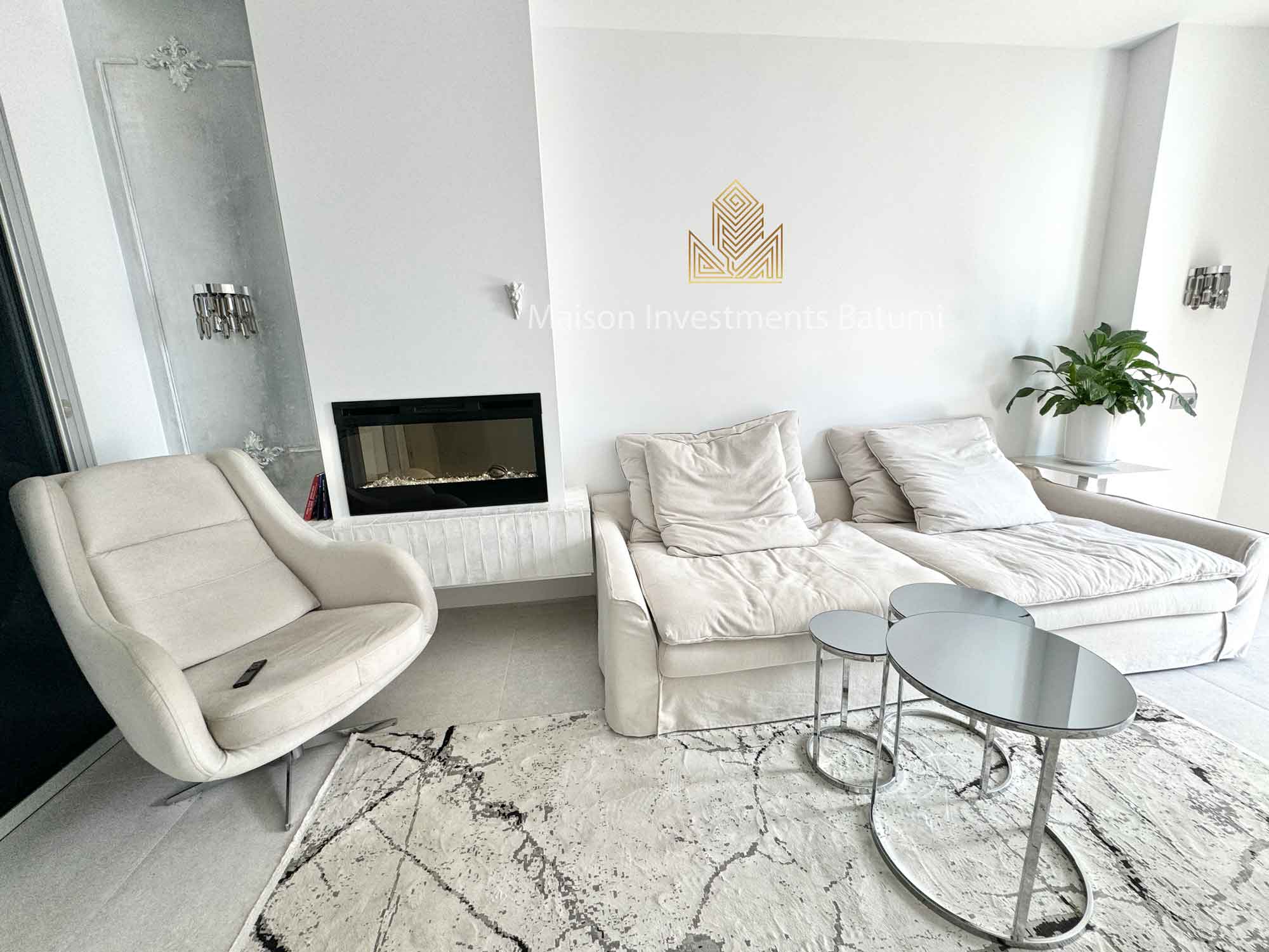 Luxury 2+1 for sale in Intourist Residence