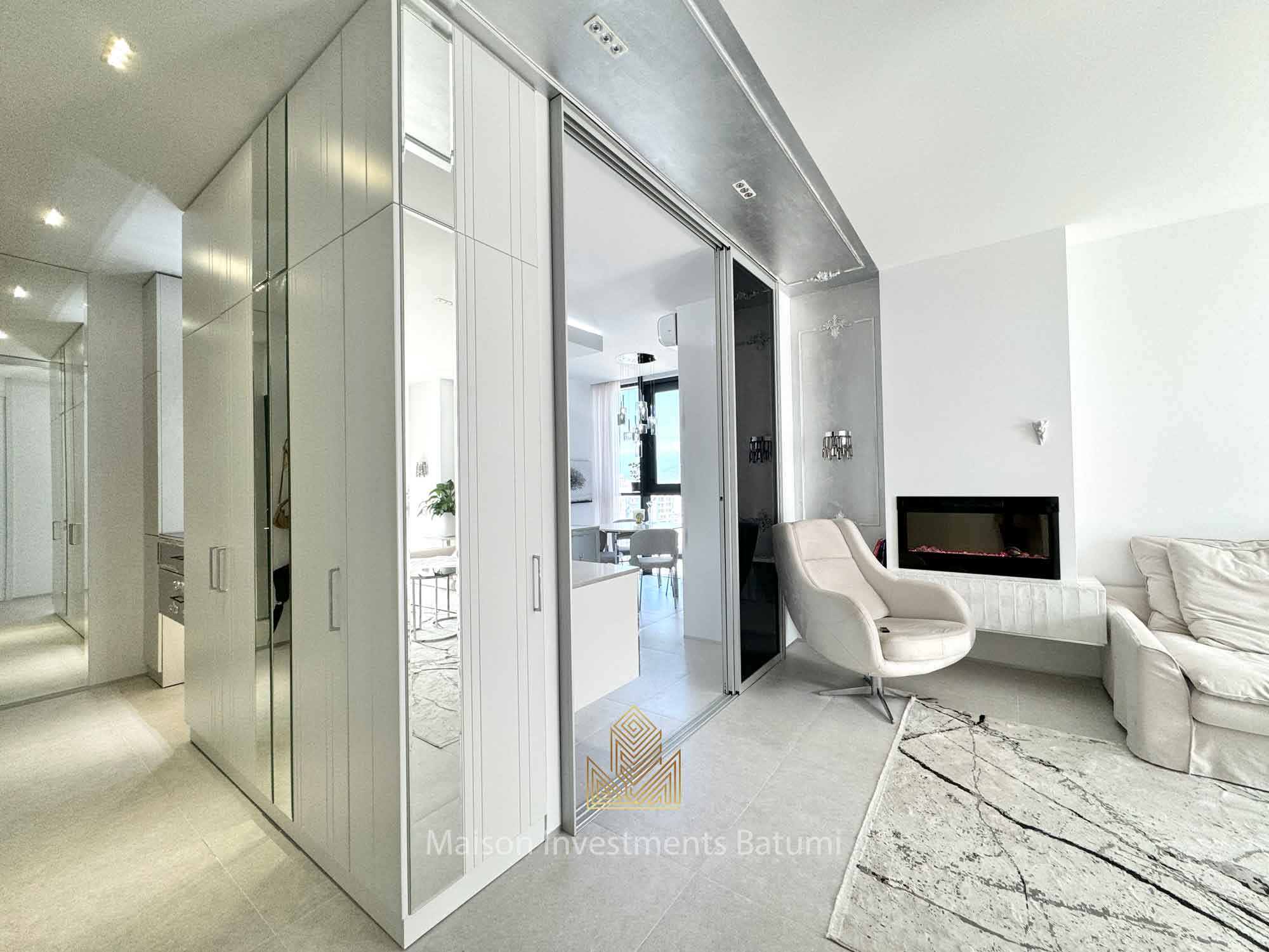 Luxury 2+1 for sale in Intourist Residence