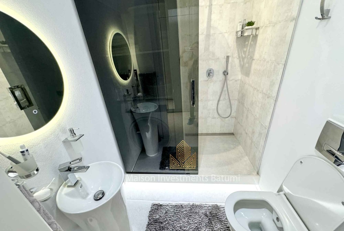 Luxury 2+1 for sale in Intourist Residence