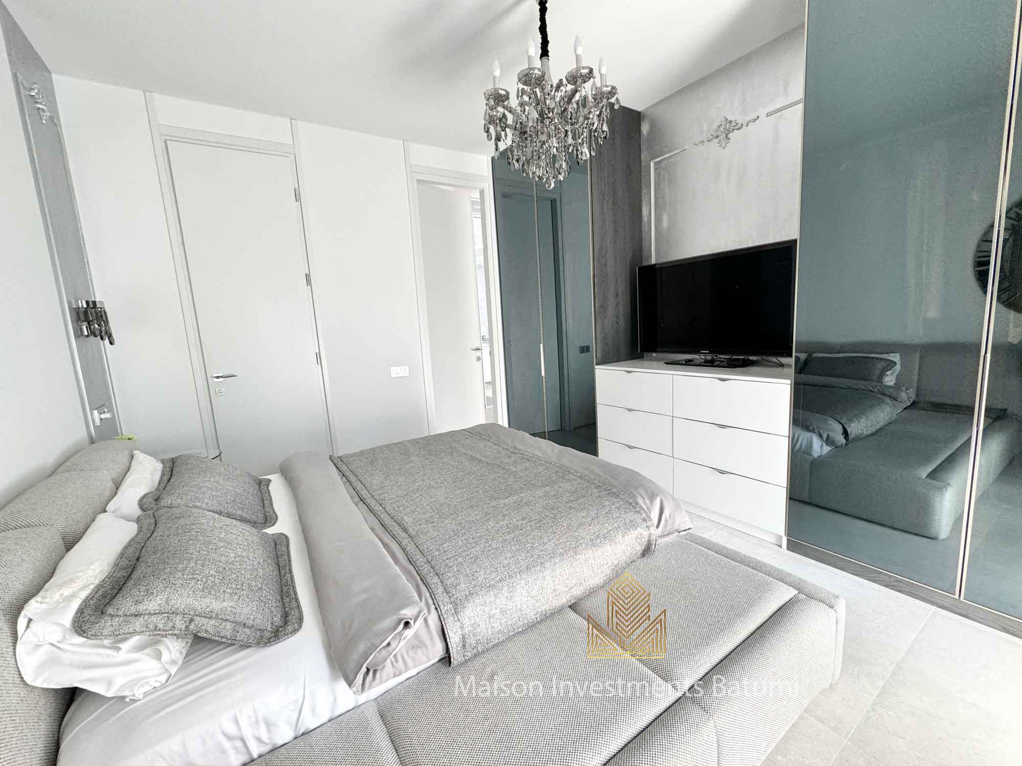 Luxury 2+1 for sale in Intourist Residence