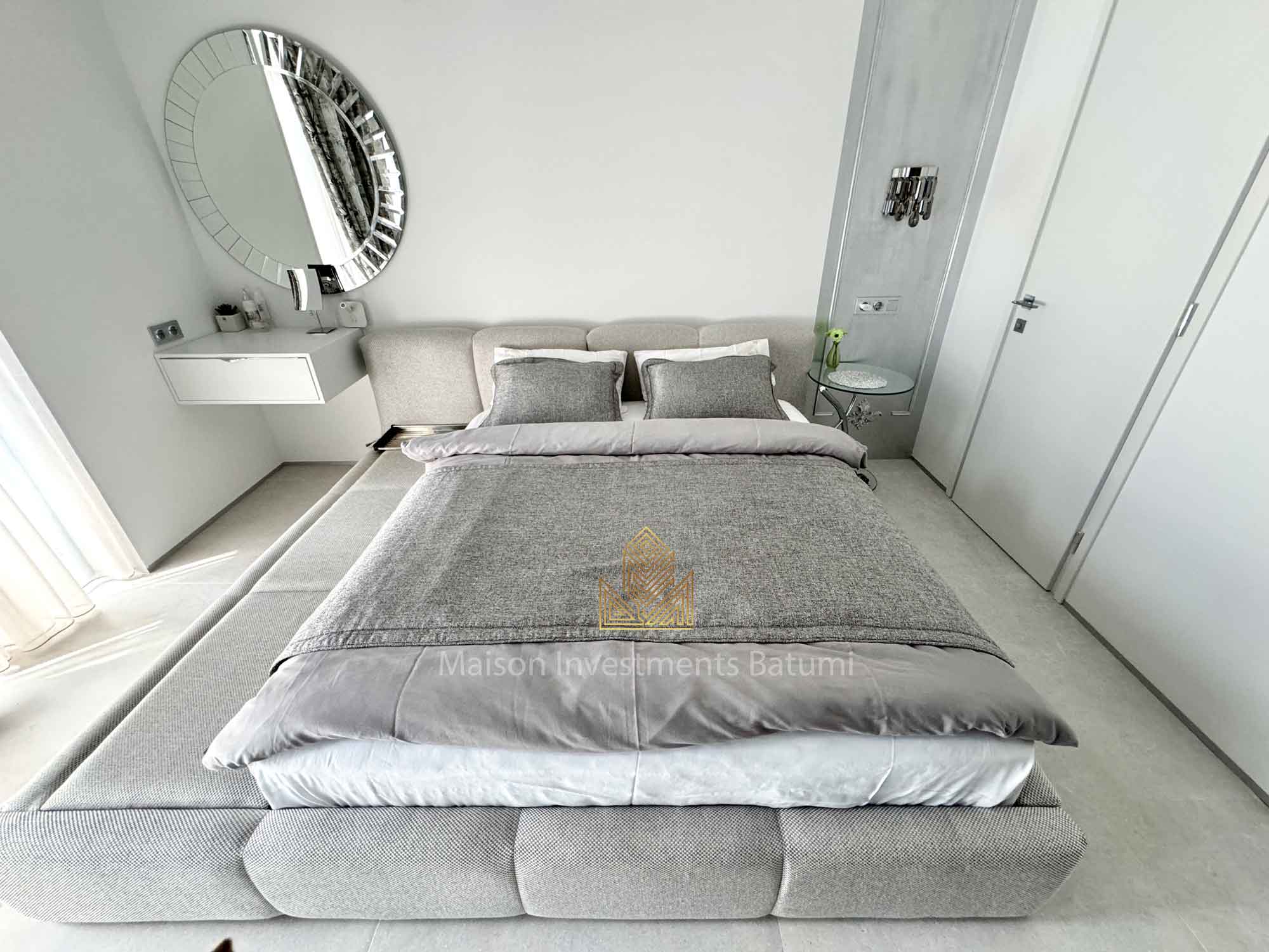 Luxury 2+1 for sale in Intourist Residence