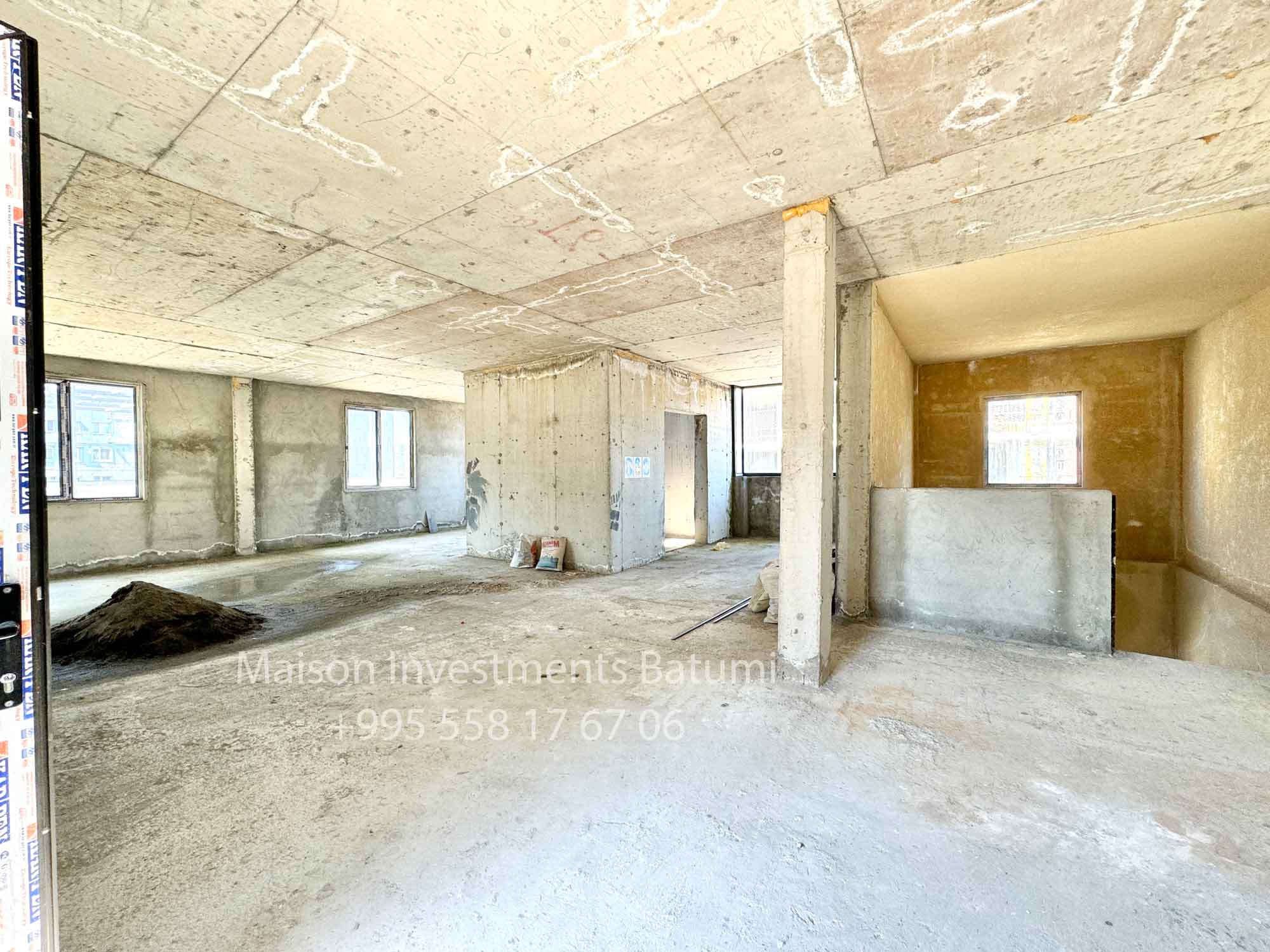Free use commercial property in Batumi