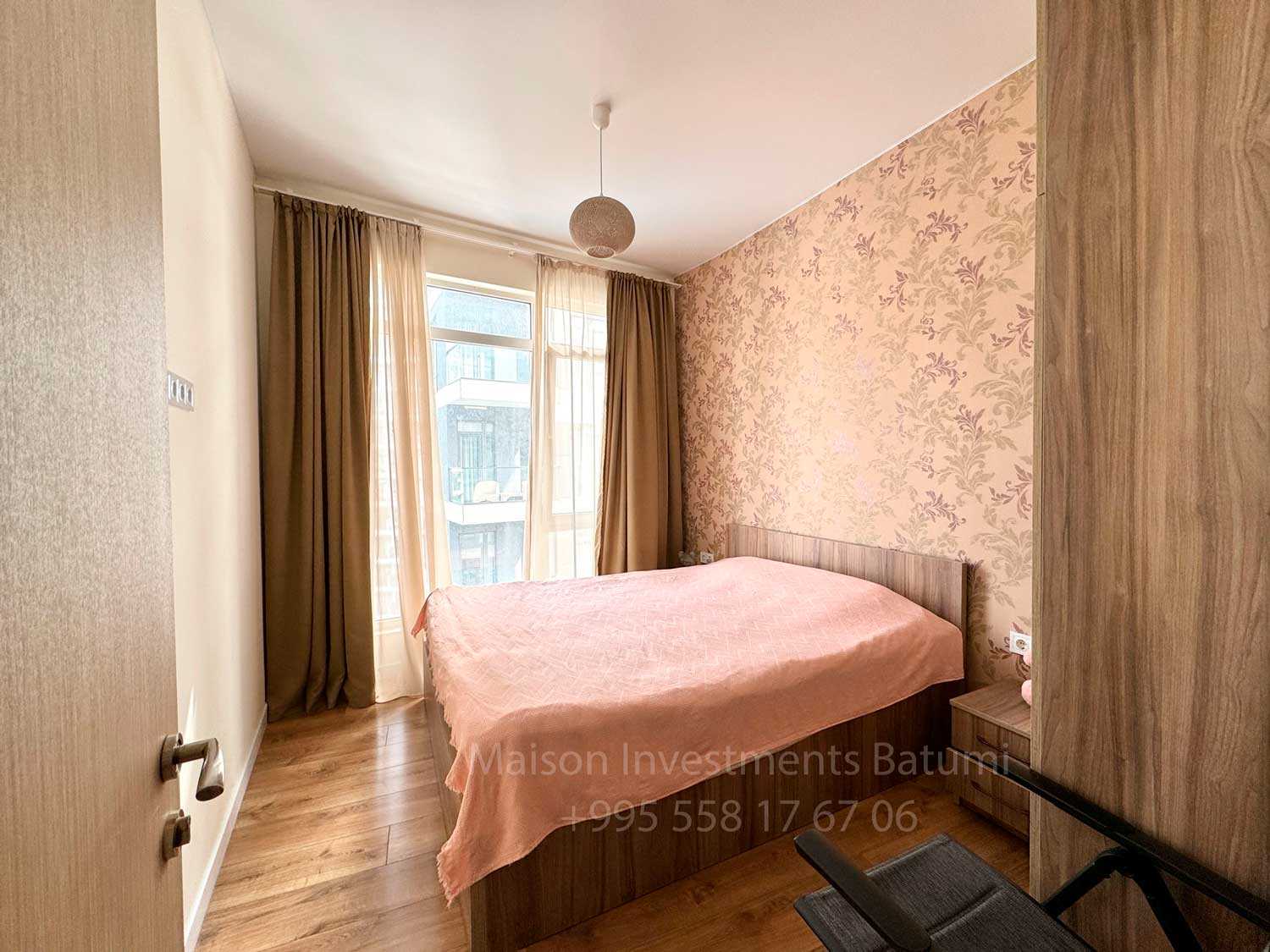 Two room apartment for sale in White sails.