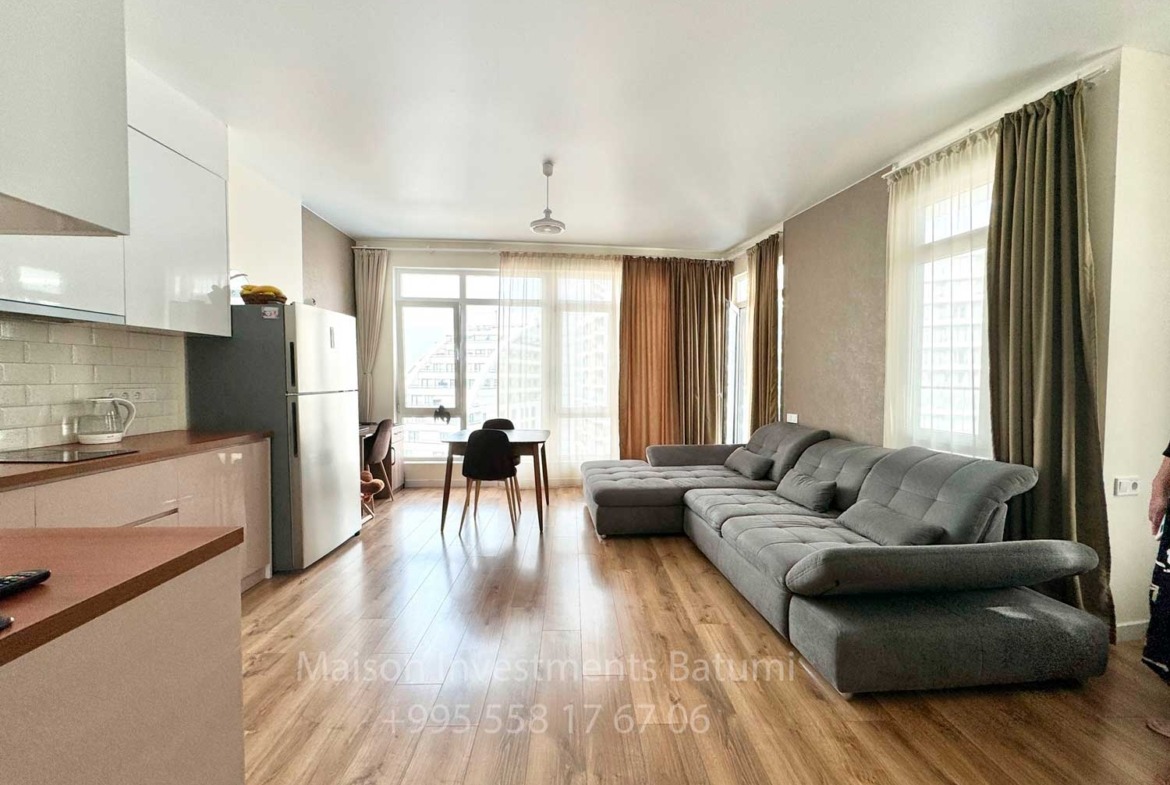 Two room apartment for sale in White sails.