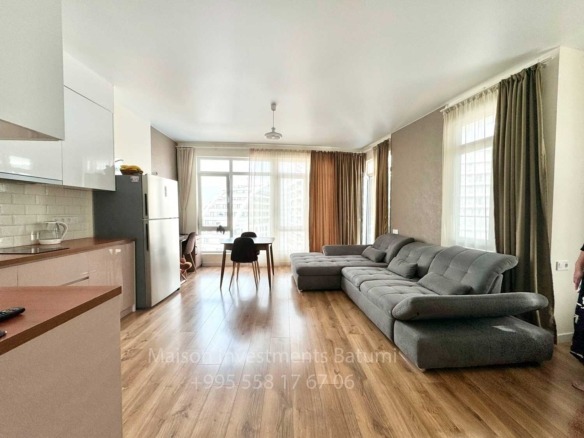 Two room apartment for sale in White sails.
