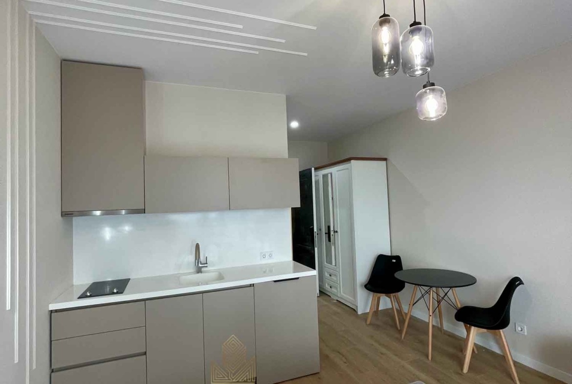 Studio apartment for sale in Steps