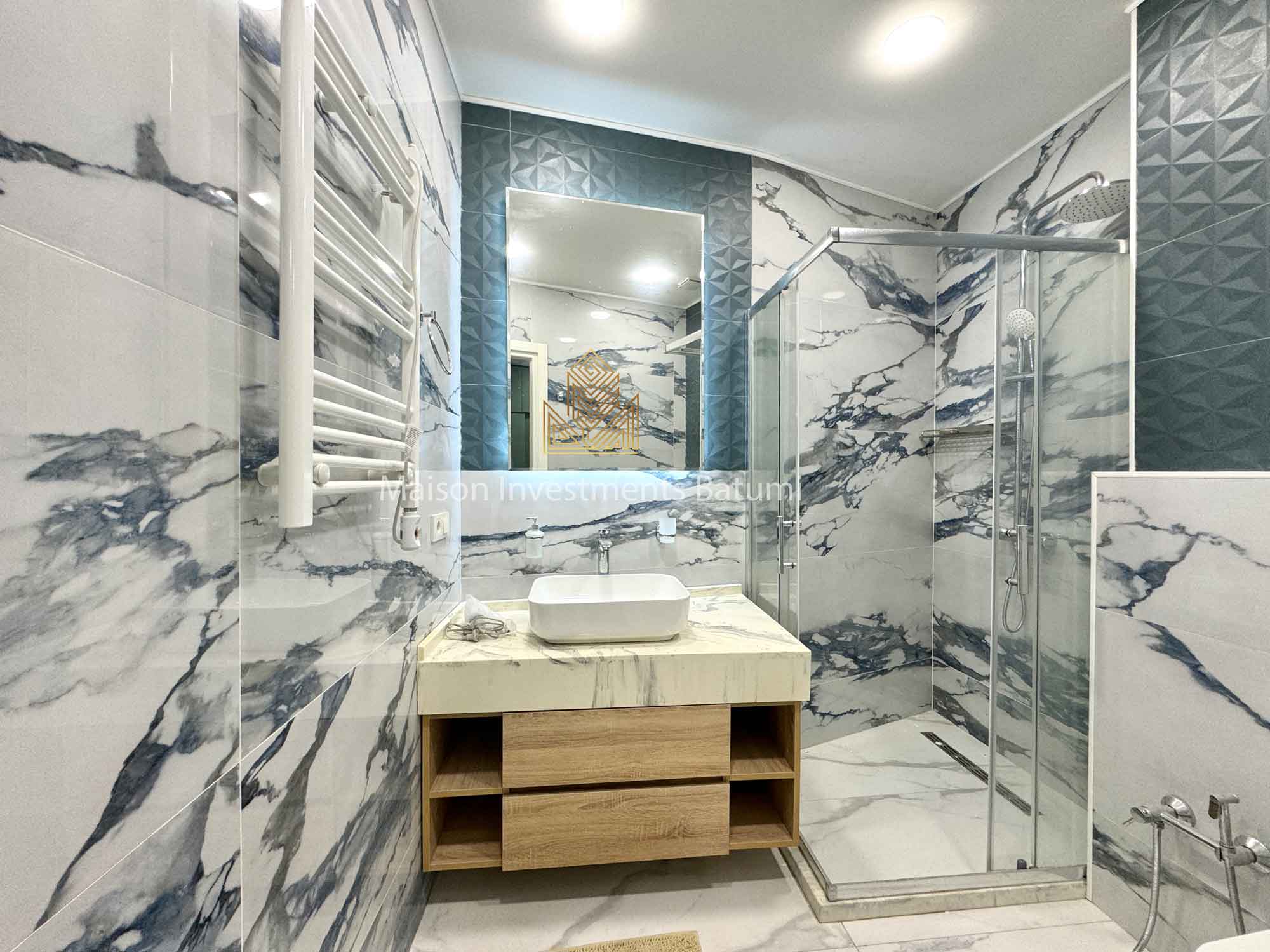 Two room apartment for sale in Dar Tower