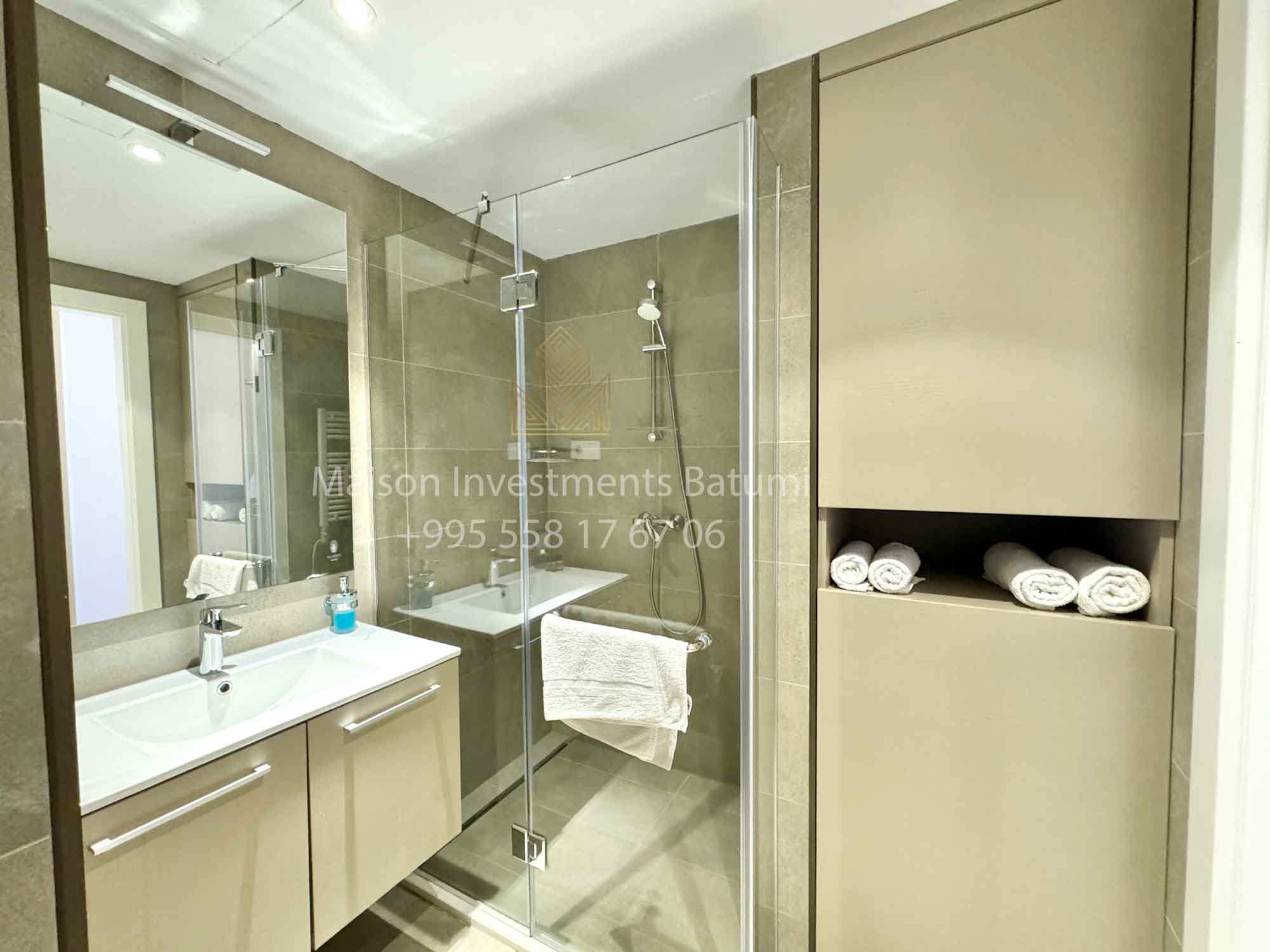 Studio apartment for sale in Alliance Palace