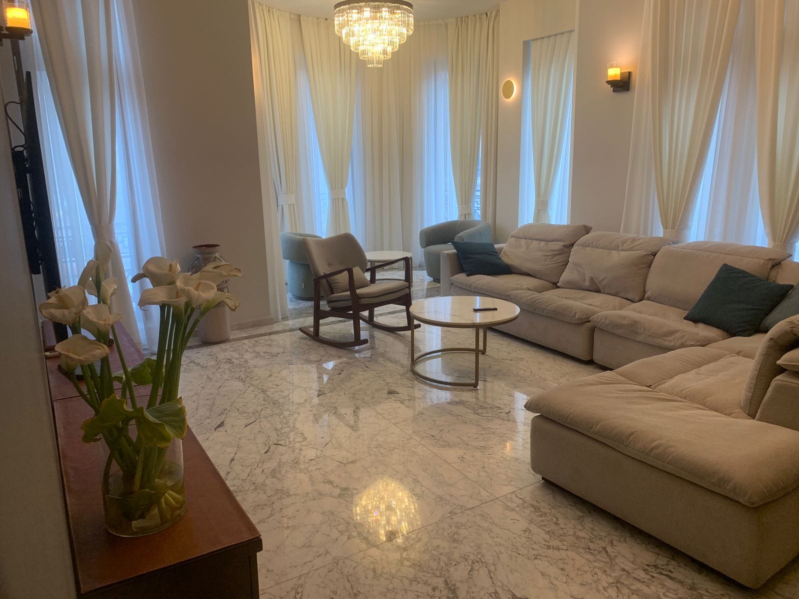 Three rooms apartment in the city center of Batumi
