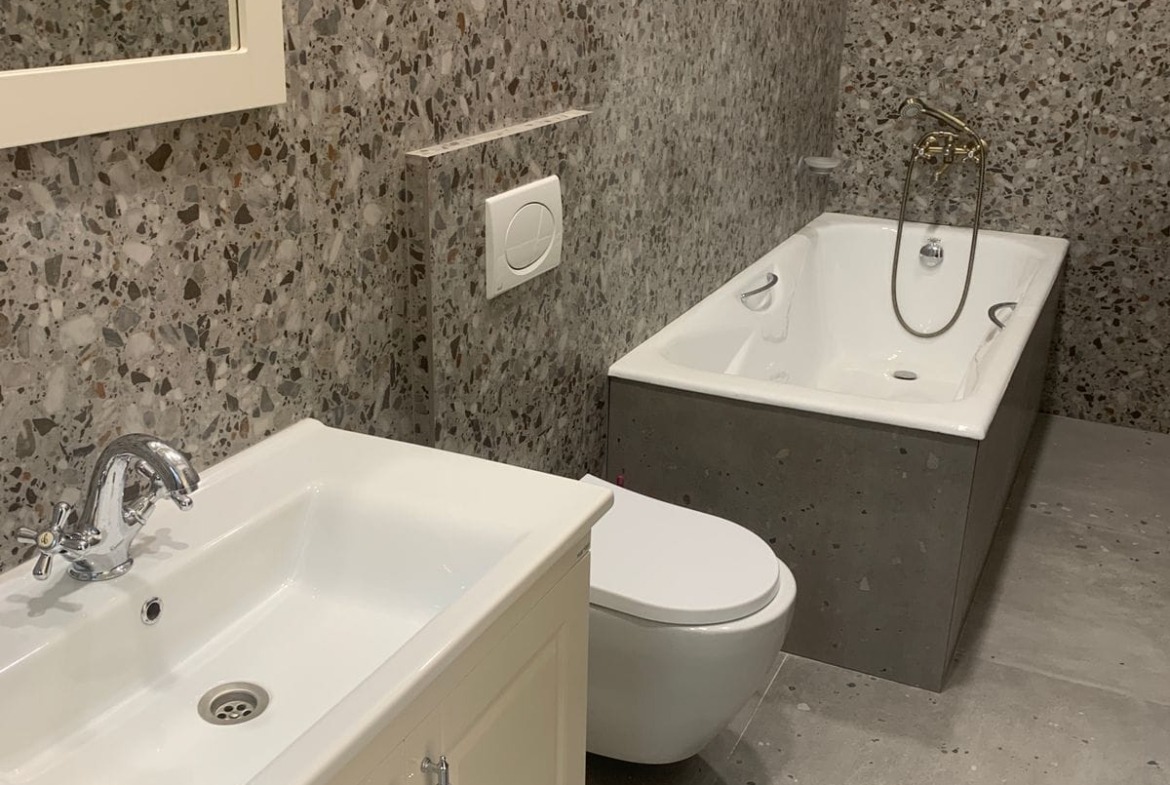 Three rooms apartment in the city center of Batumi