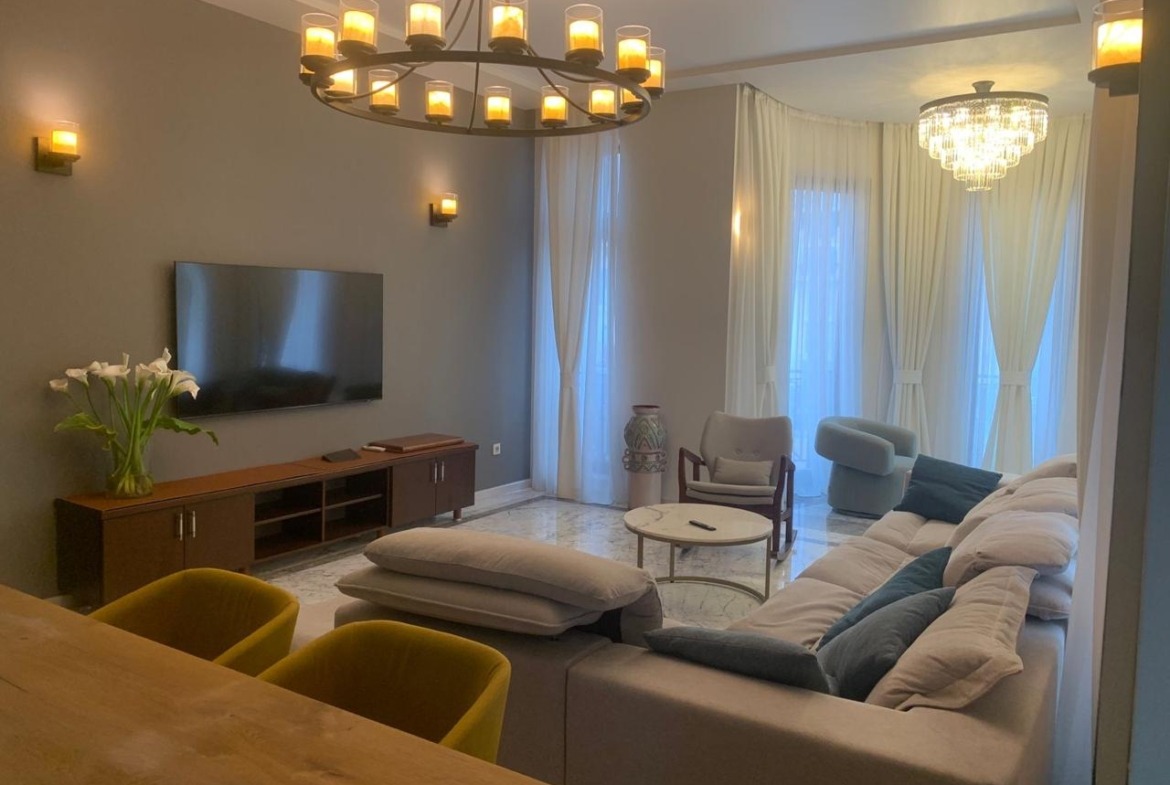 Three rooms apartment in the city center of Batumi