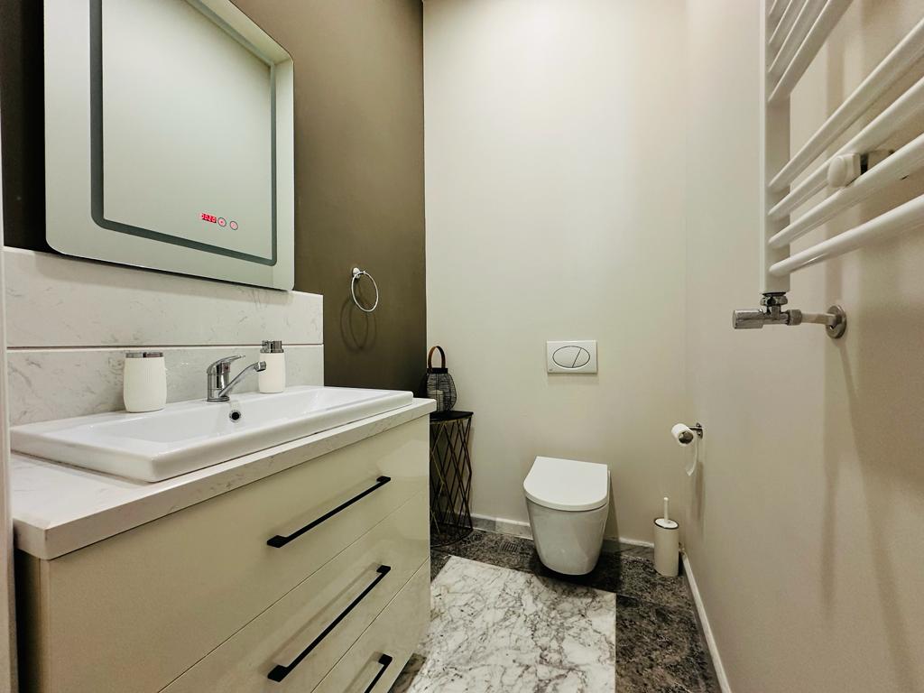 Three rooms apartment in the city center of Batumi