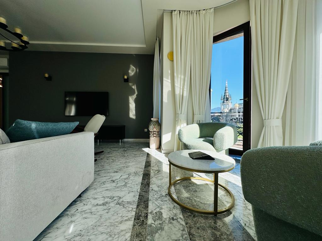 Three rooms apartment in the city center of Batumi