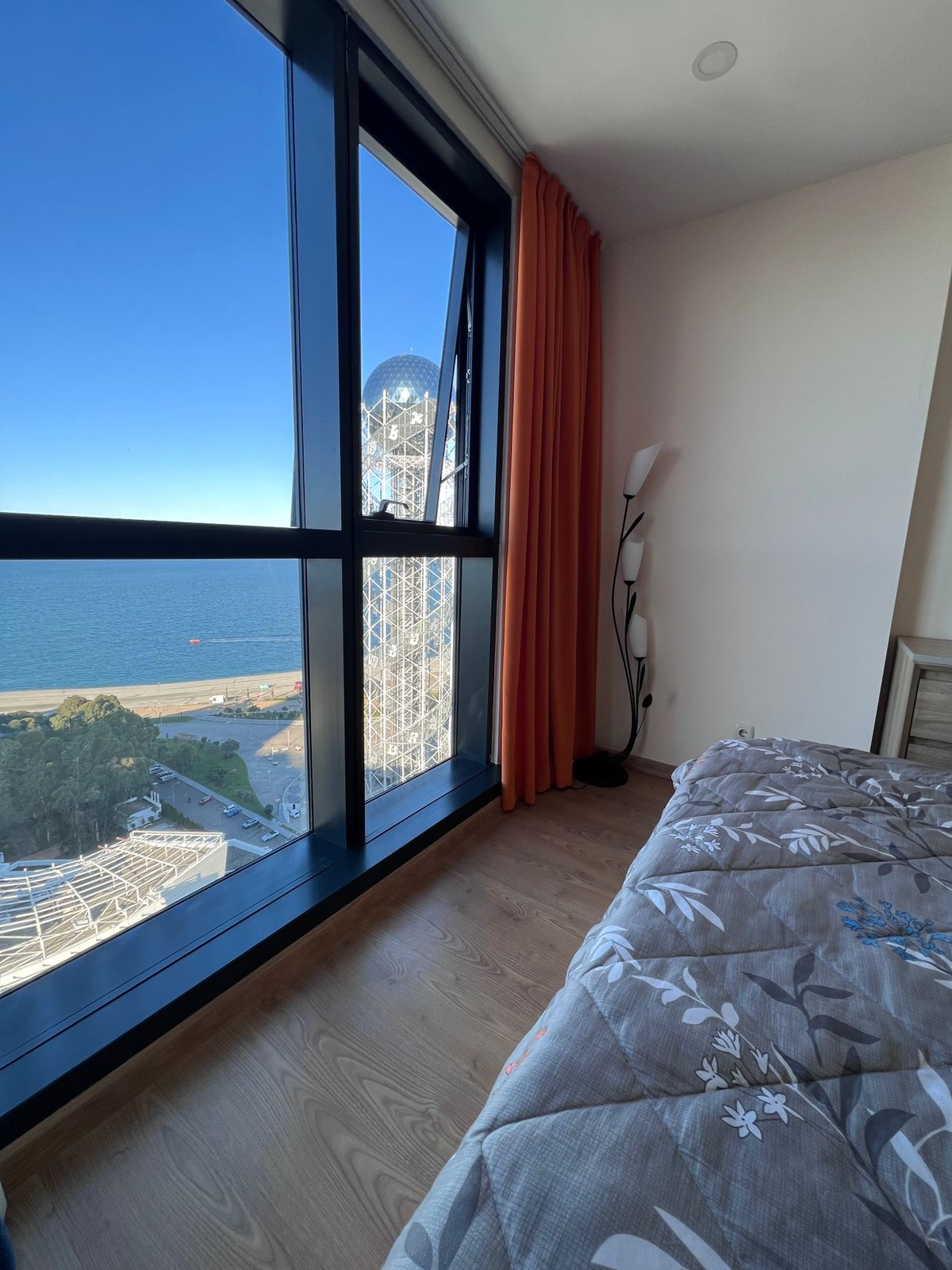 Three rooms apartment for sale in Porta Tower