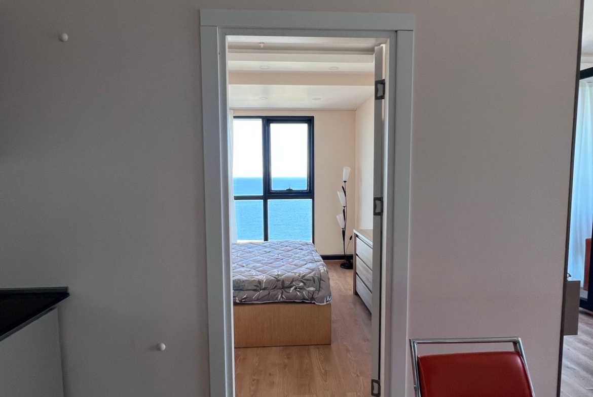 Three rooms apartment for sale in Porta Tower