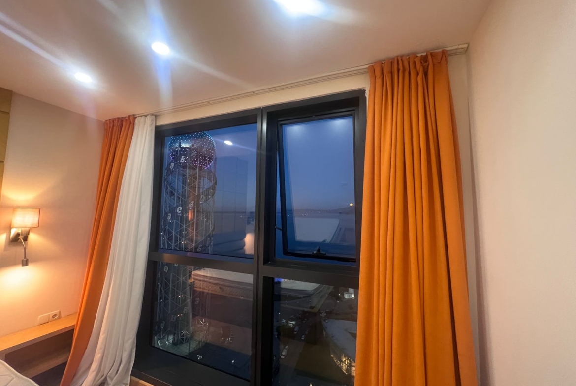 Three rooms apartment for sale in Porta Tower
