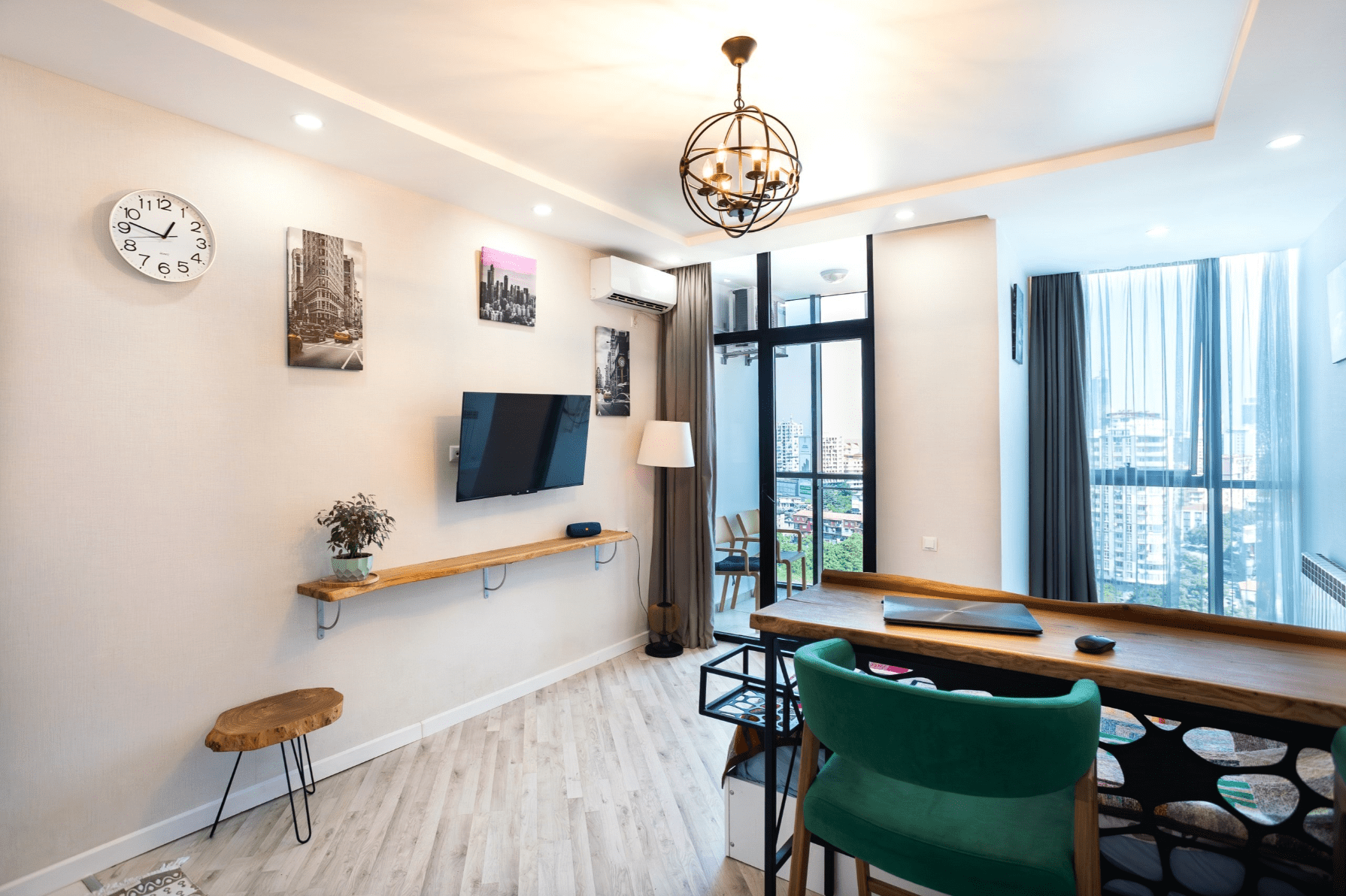 Studio apartment in New Wave