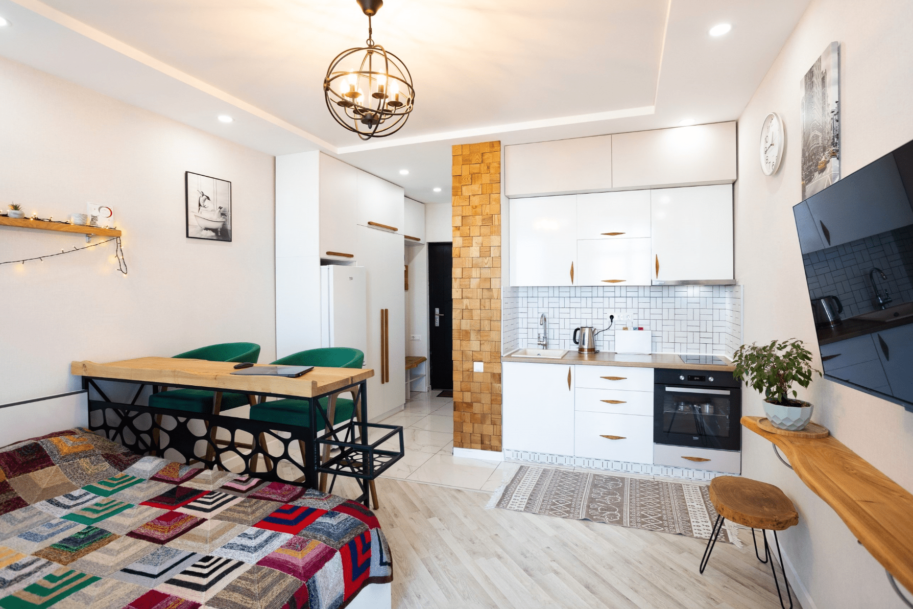Studio apartment in New Wave