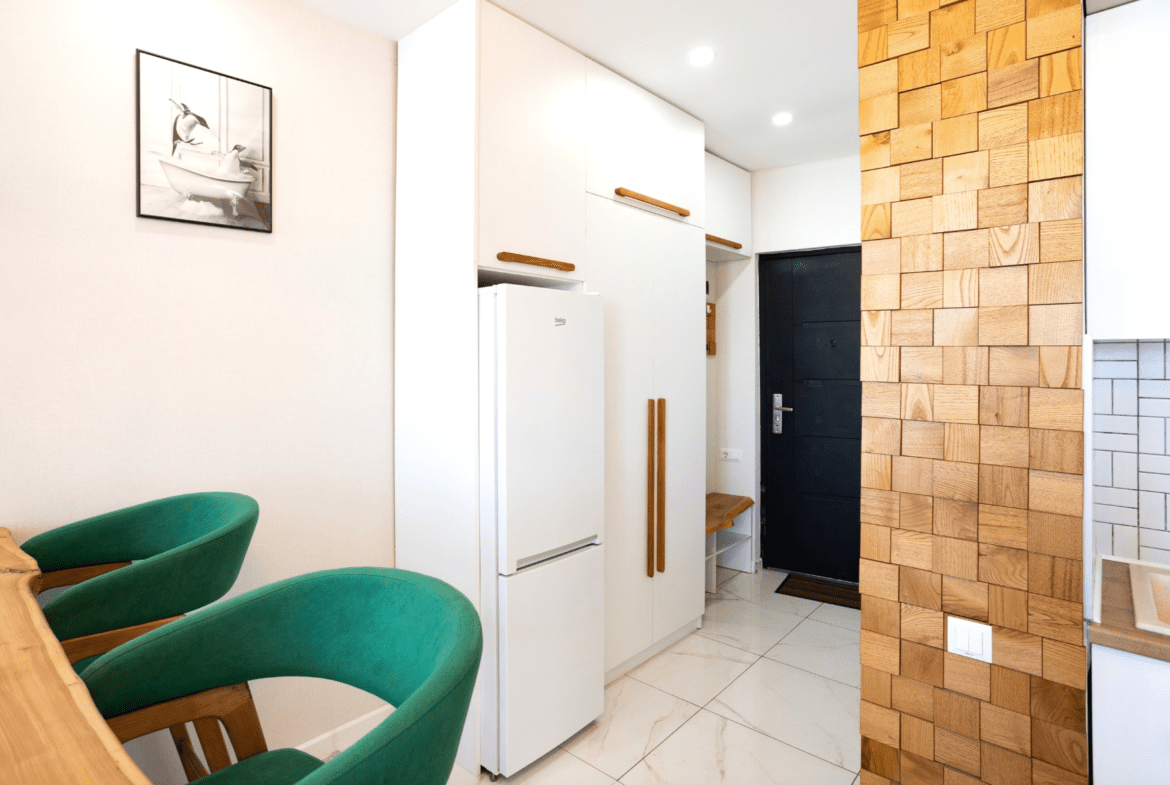 Studio apartment in New Wave