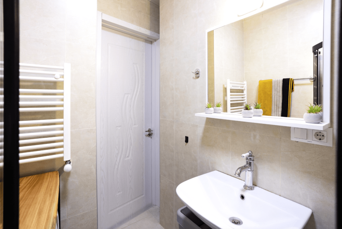 Studio apartment in New Wave