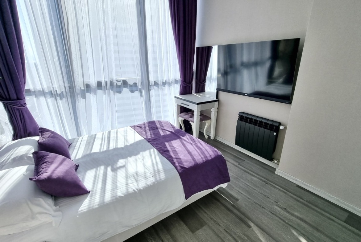 Three room apartment in New Wave