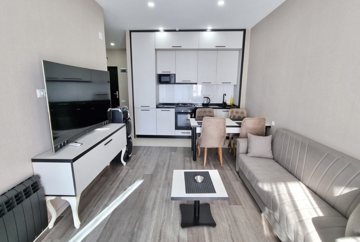 Three room apartment in New Wave