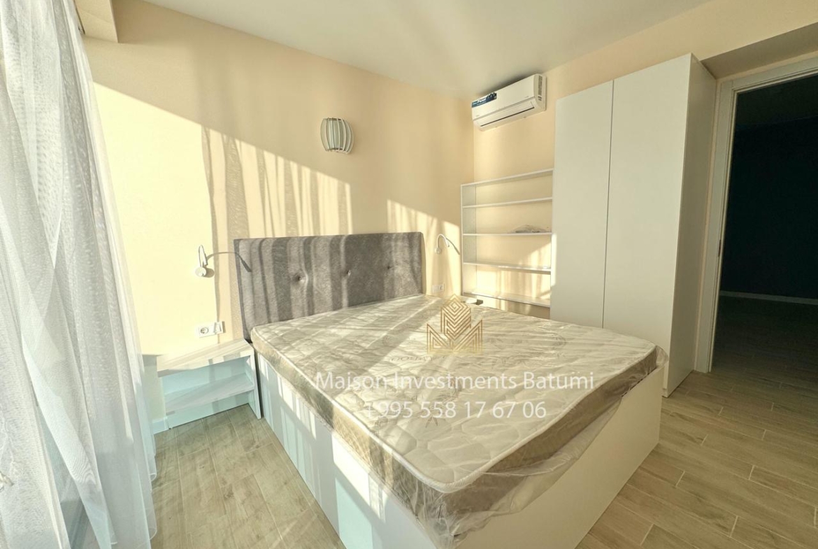 Two rooms apartment in Orbi Beach Tower
