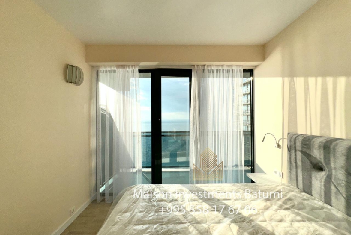 Two rooms apartment in Orbi Beach Tower