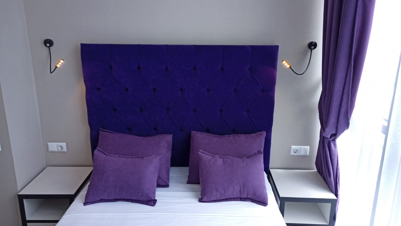 Three room apartment in New Wave