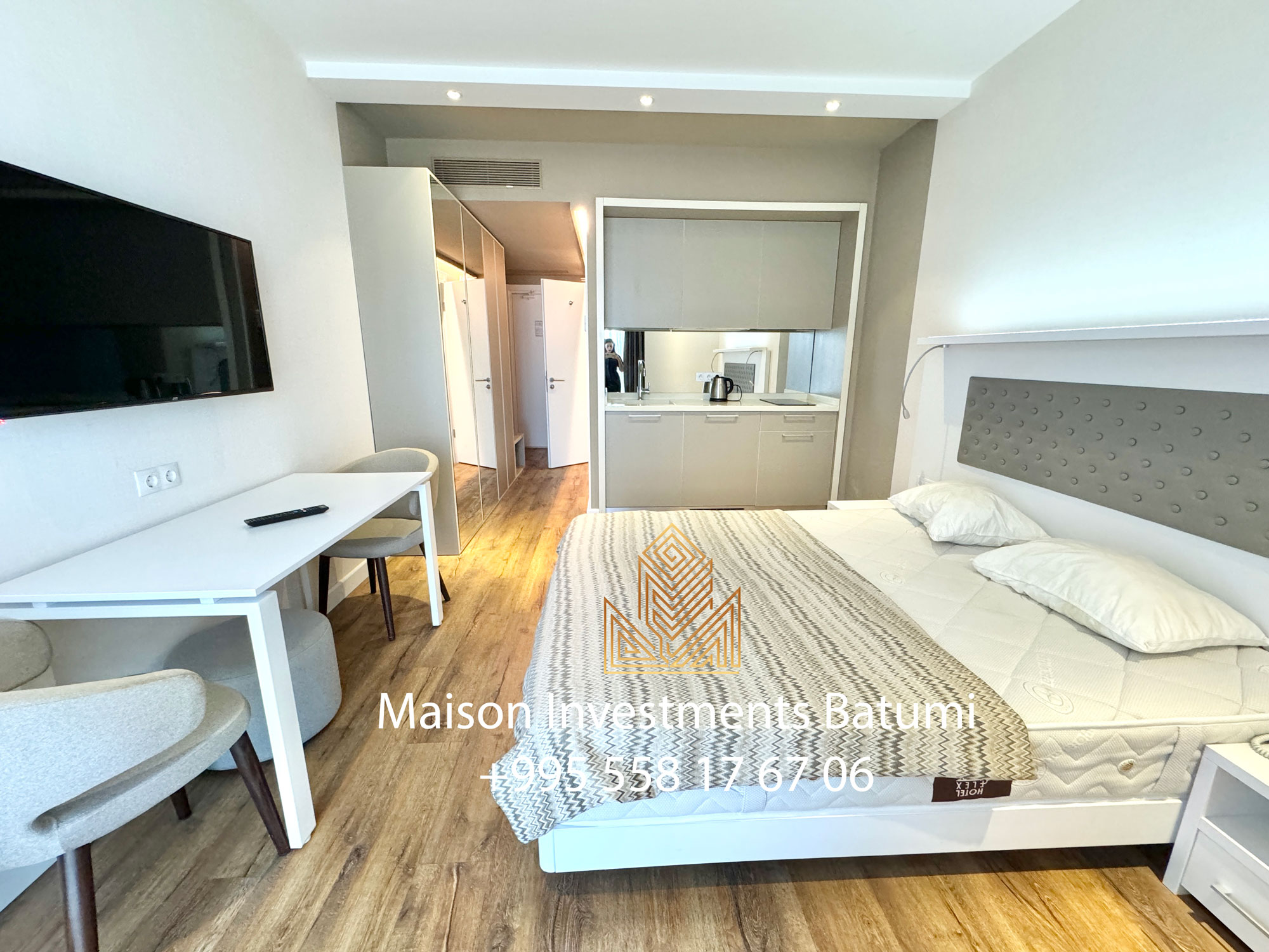 Studio for sale in Alliance Palace