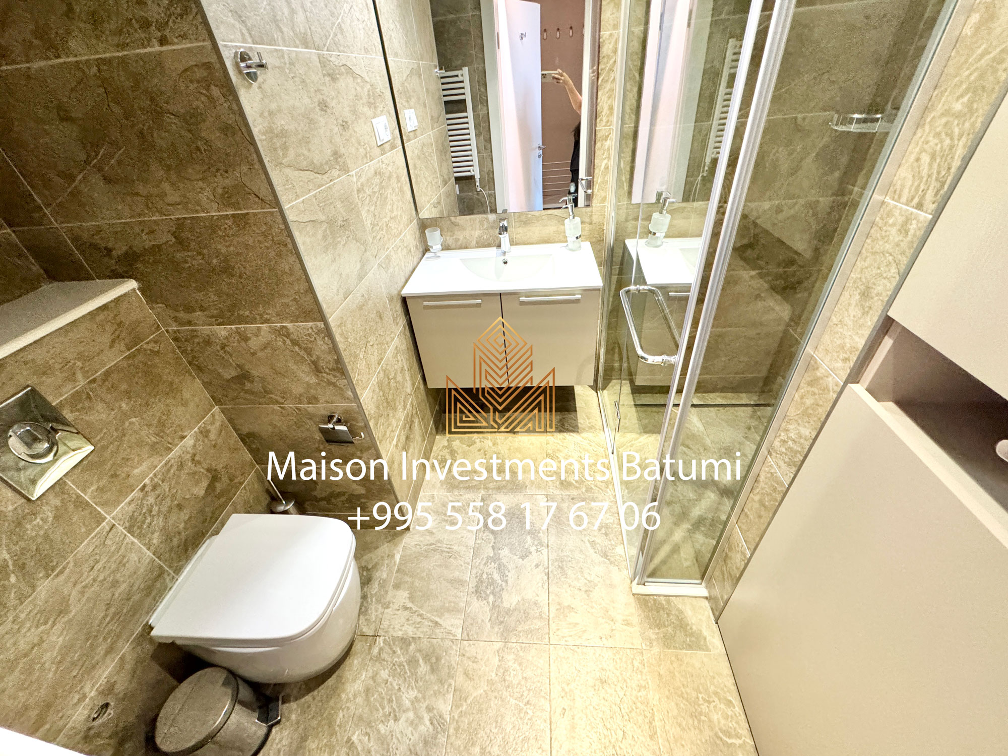 Studio for sale in Alliance Palace