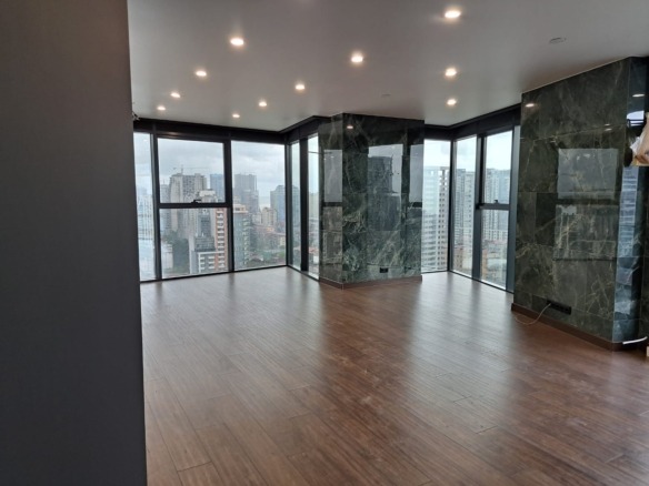 Big apartment for sale in Black Sea Towers