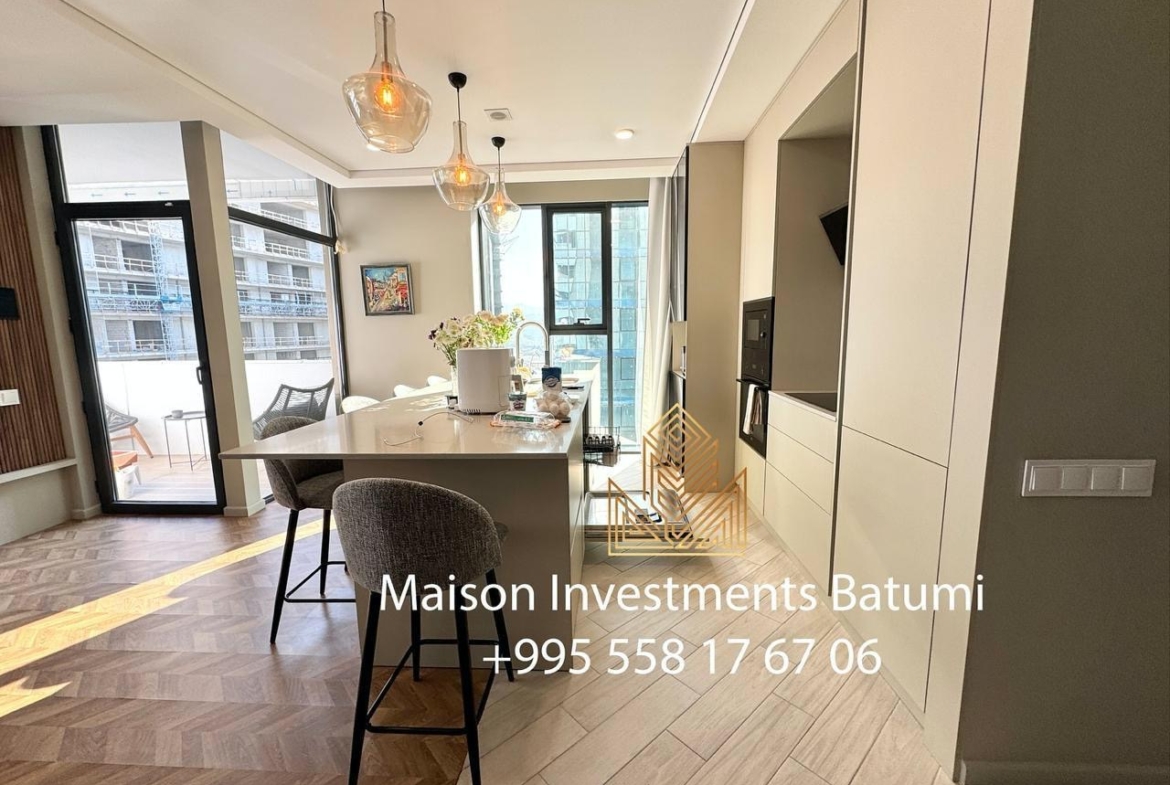 Three rooms apartment in Black sea Towers