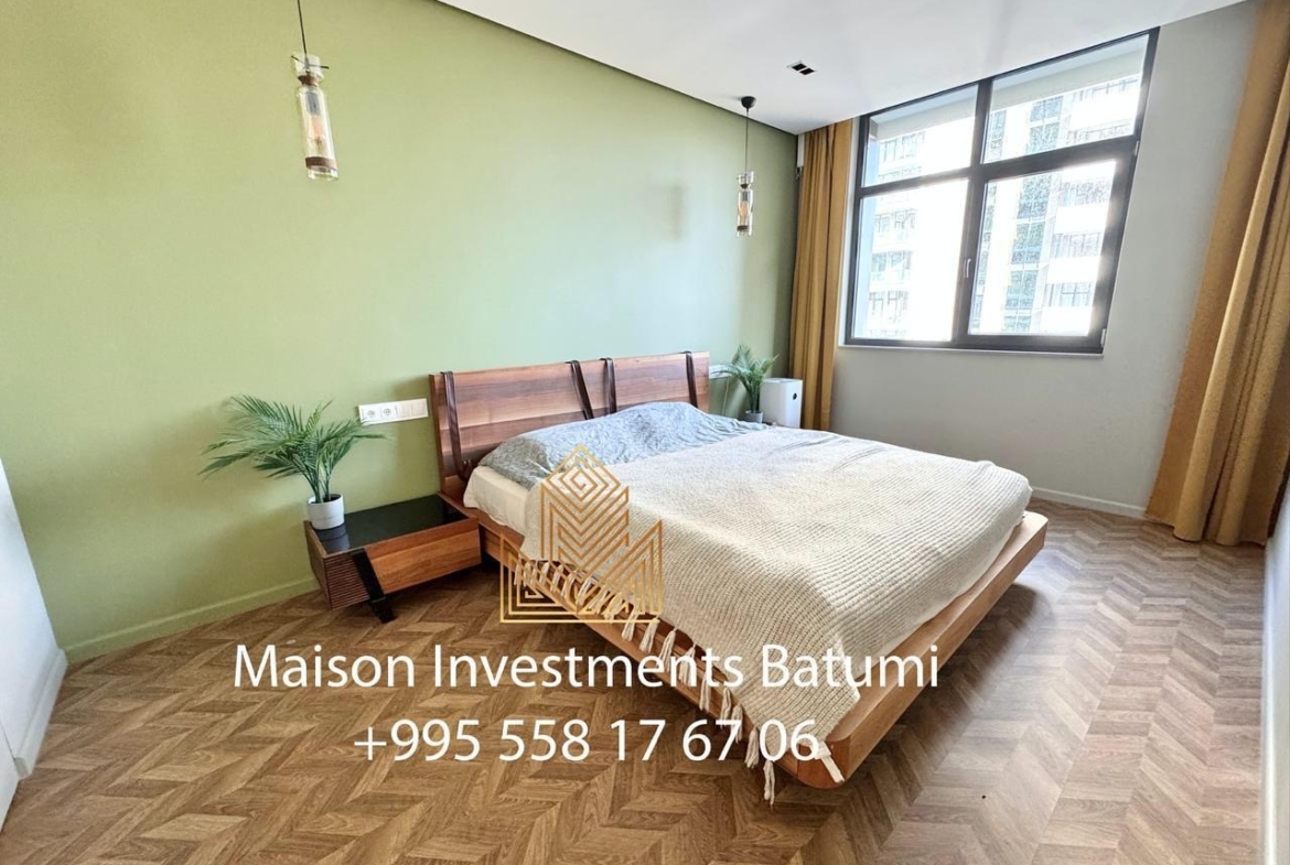 Three rooms apartment in Black sea Towers