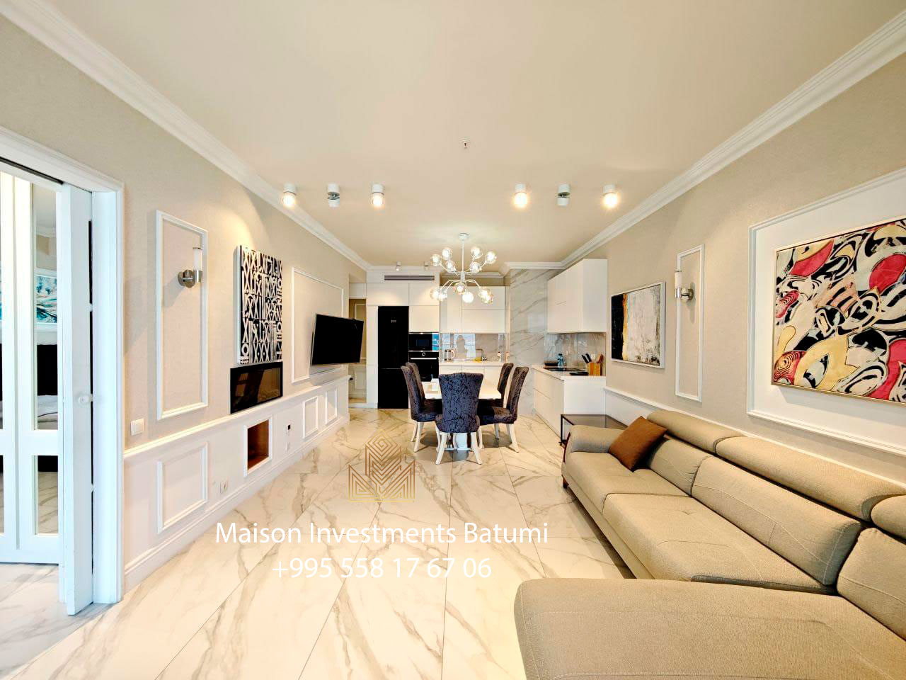 Two rooms apartment in Porta Tower