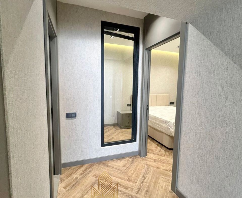Three rooms apartment in Porta Tower