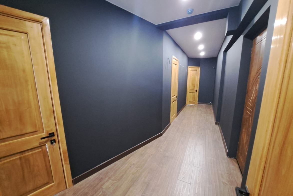 Big apartment for sale in Black Sea Towers