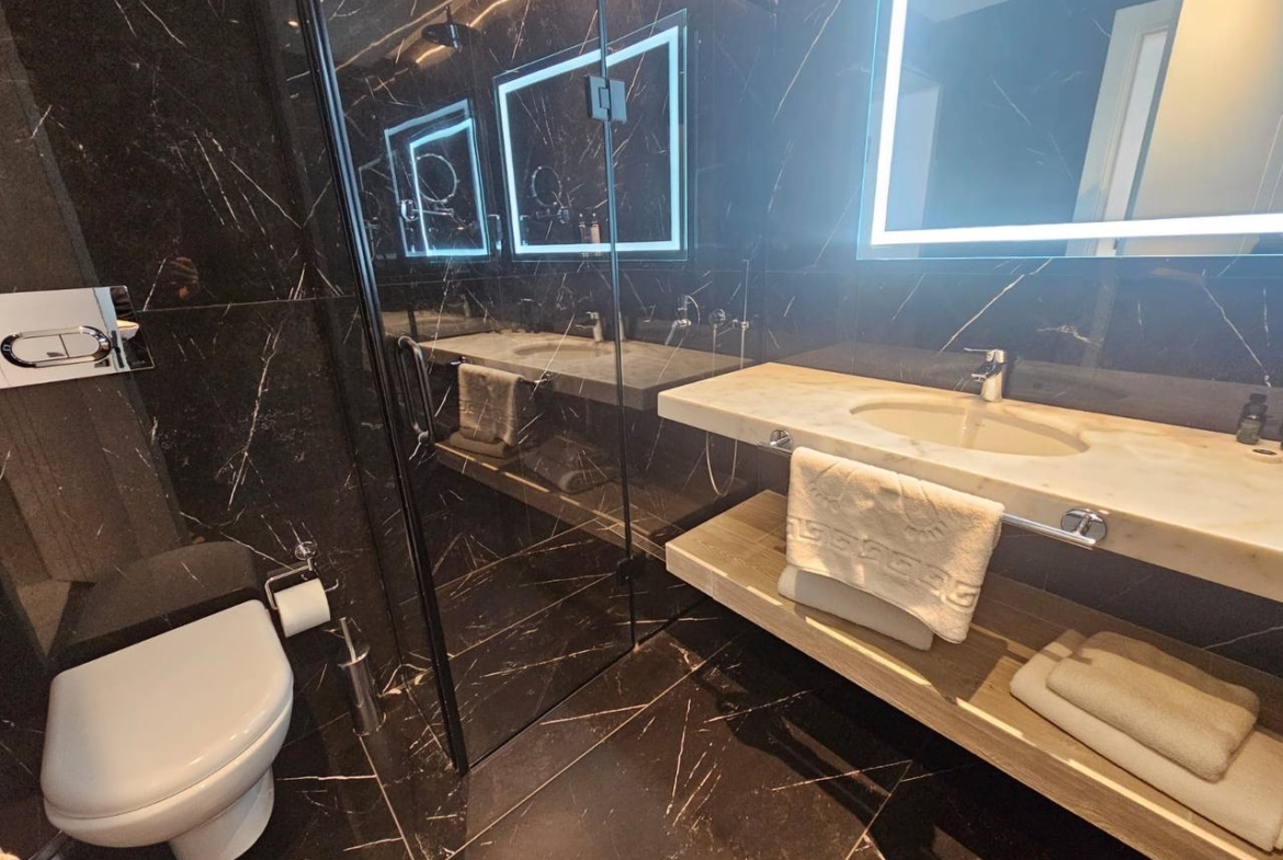 Panoramic studio for sale in White Sales