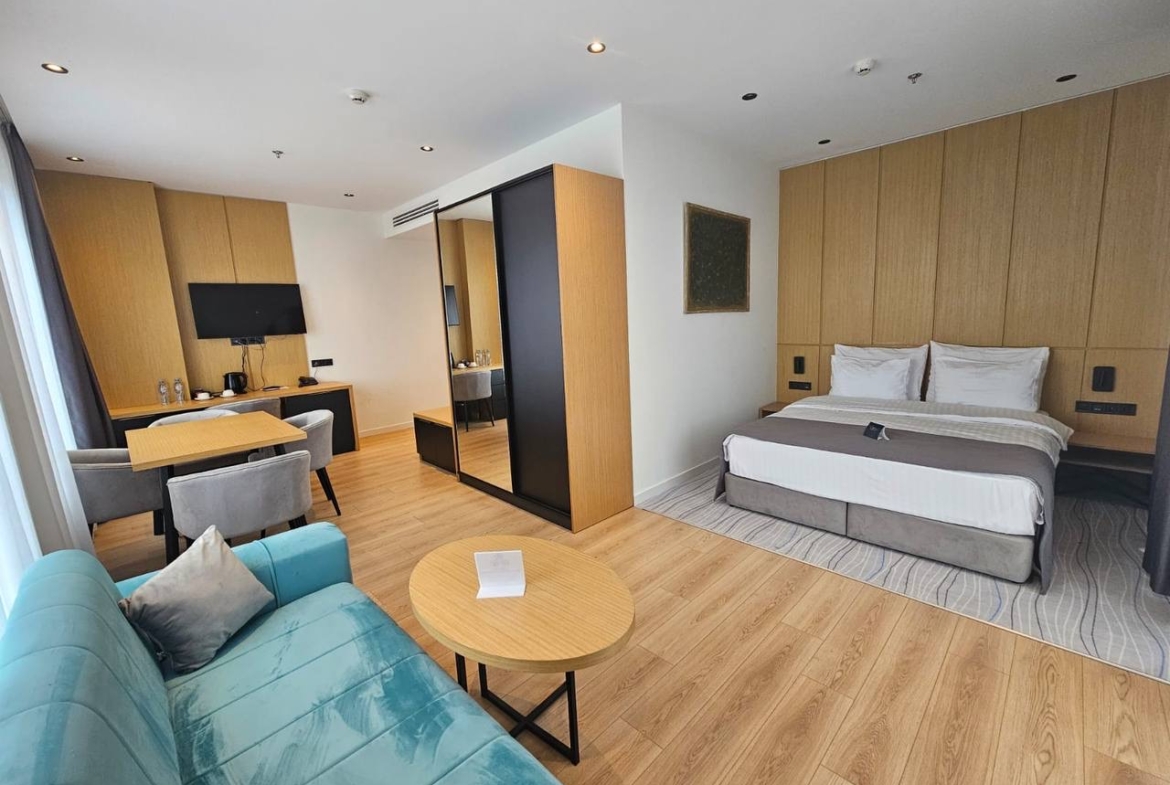 Panoramic studio for sale in White Sales