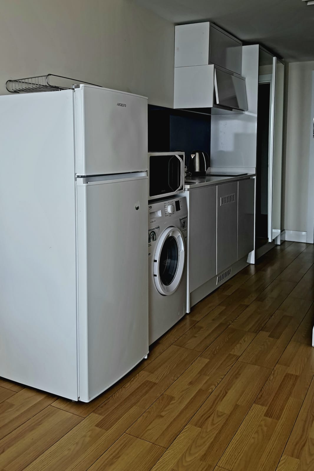 Two room apartment in Orbi City