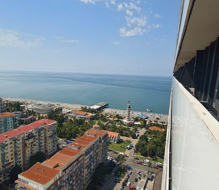 Two room apartment in Orbi City