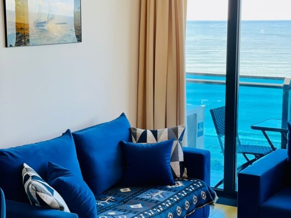 Three room apartment in Orbi City