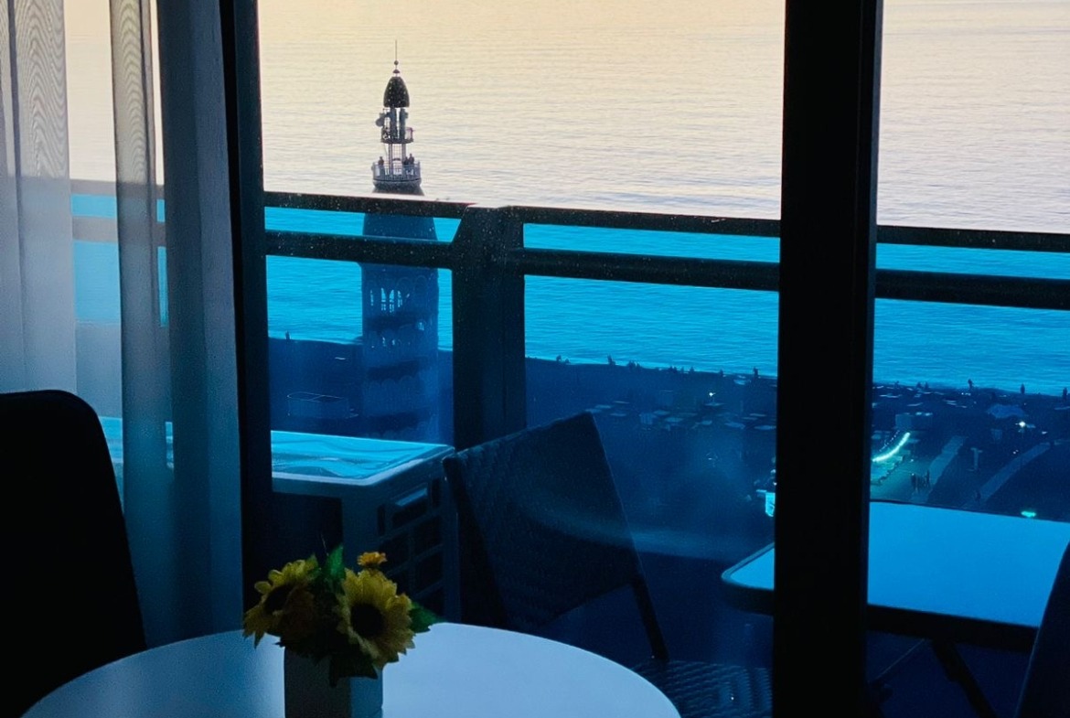 Three room apartment in Orbi City