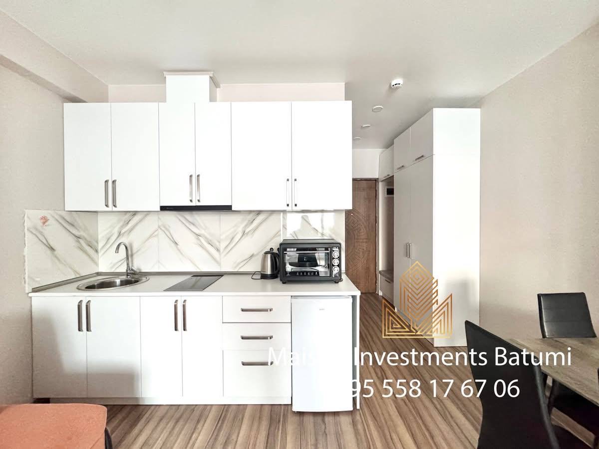 Studio for sale in Black Sea Towers