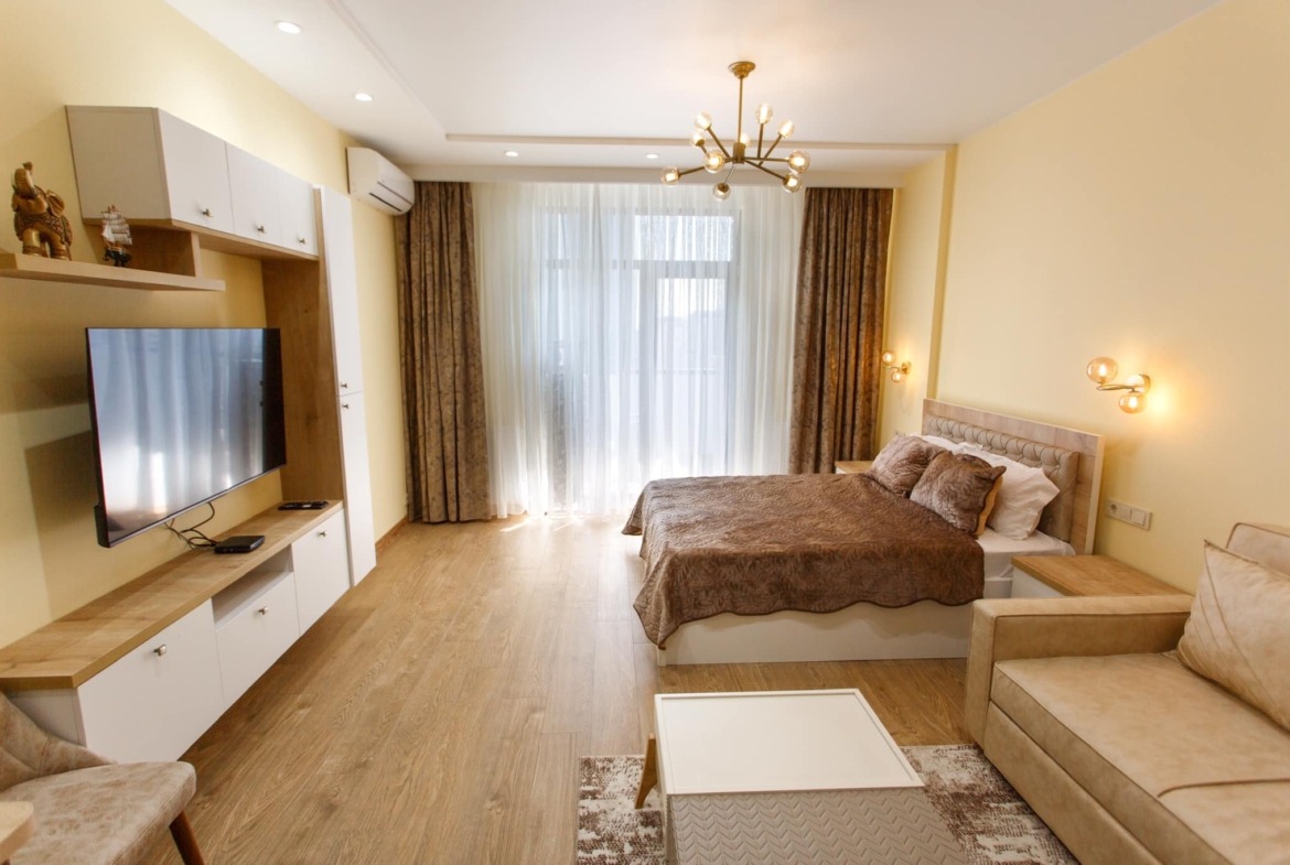 Big studio for sale in Intourist Residence