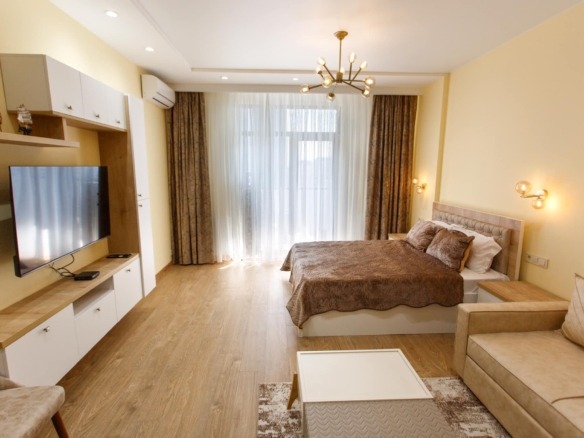 Big studio for sale in Intourist Residence
