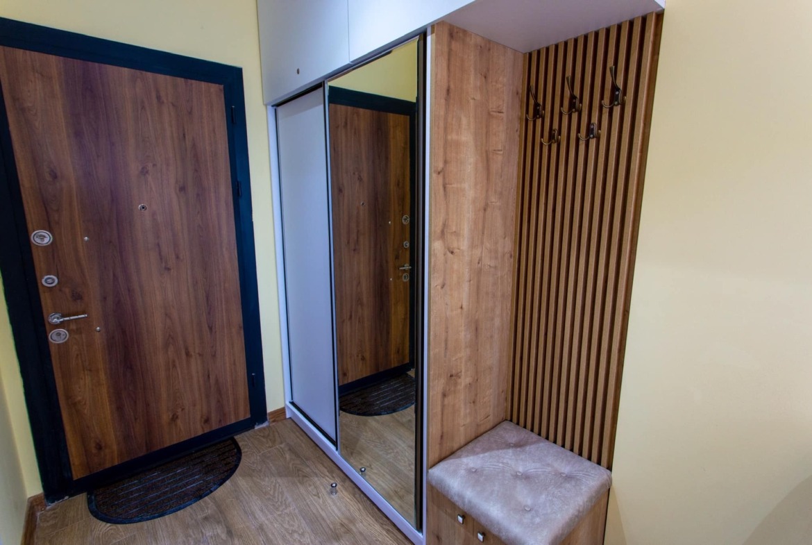 Big studio for sale in Intourist Residence